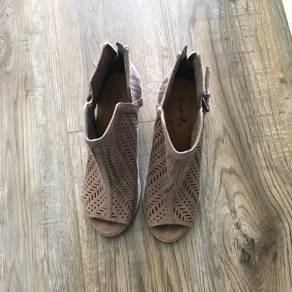 Shoes